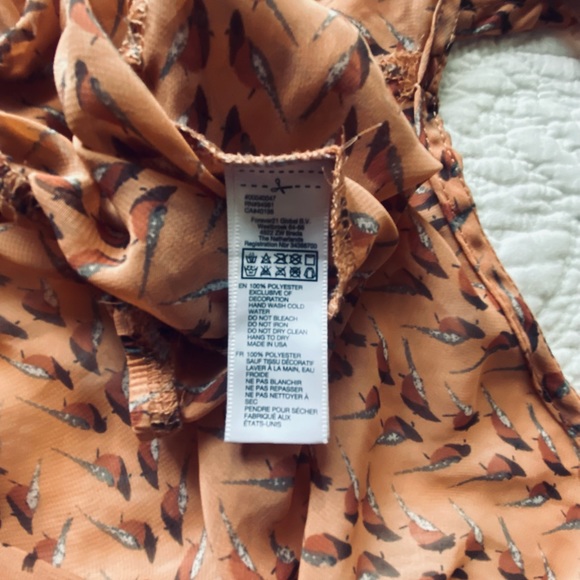 Forever 21 Sleeveless Top w/ Bird Print & Peter Pan Collar Size Small - Picture 14 of 14